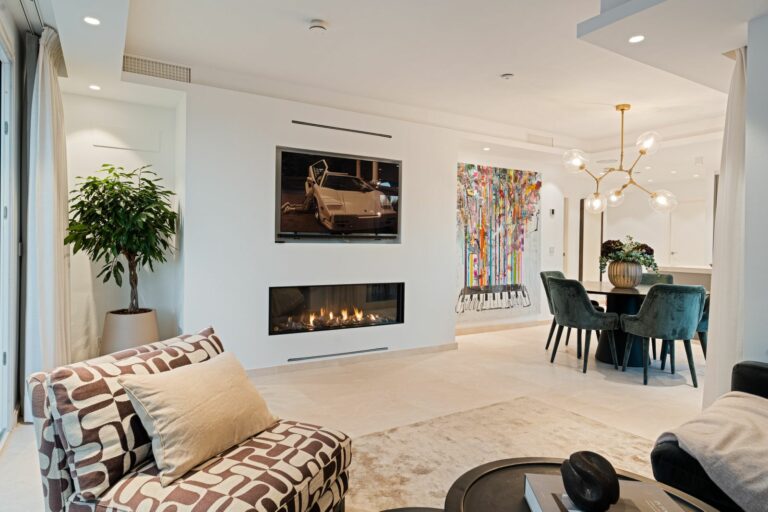 18500599c7f19462d5a628af2bbcabc3 - 5