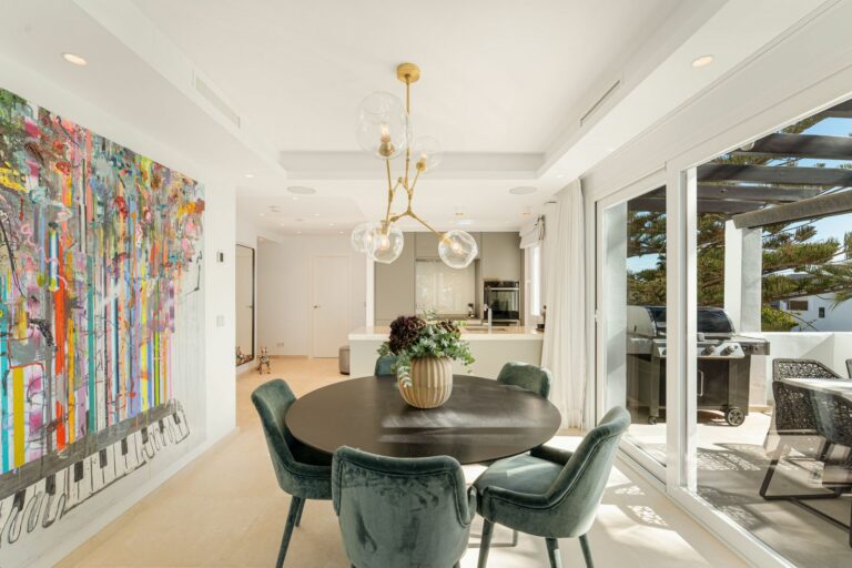 18500599c7f19462d5a628af2bbcabc3 - 6