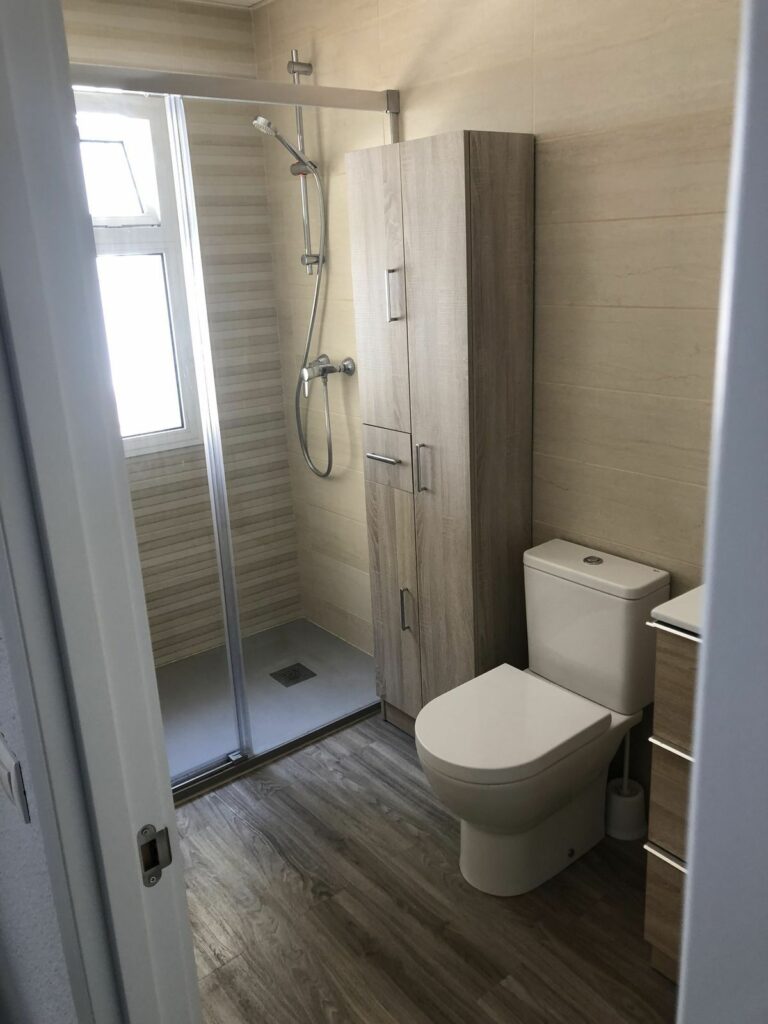 188941d50d5240a2557847b9fcb2365c - 11