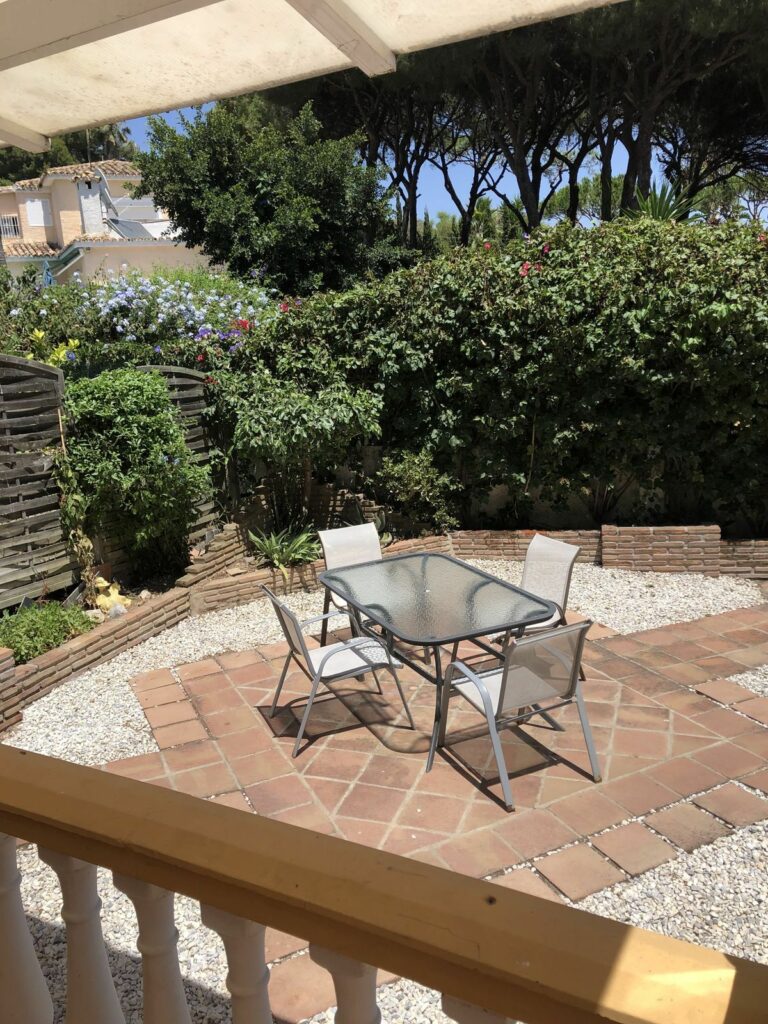 188941d50d5240a2557847b9fcb2365c - 14