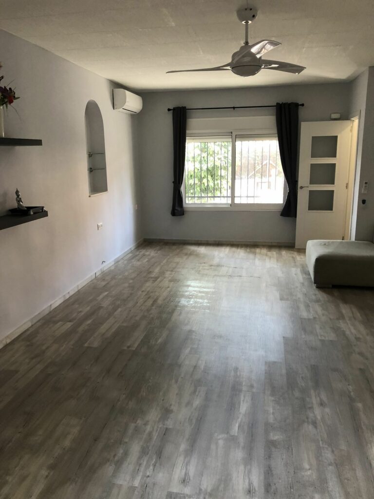 188941d50d5240a2557847b9fcb2365c - 2