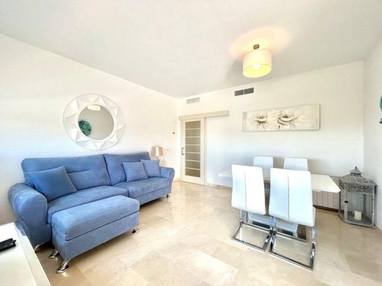 18aa1130e7c22439b92f8b3d4781e484 - 3