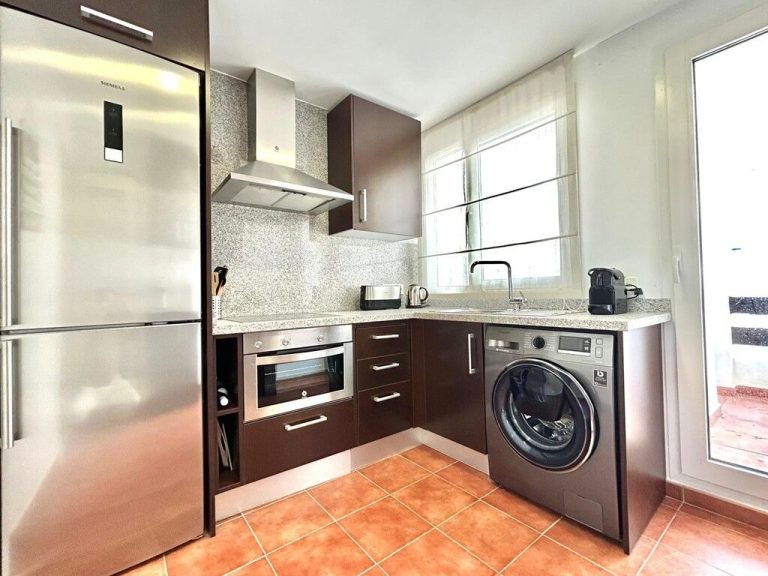 18aa1130e7c22439b92f8b3d4781e484 - 6