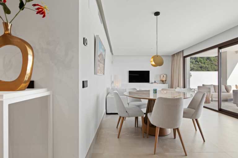 1944bf629588bb32684b73684383fd1d - 10