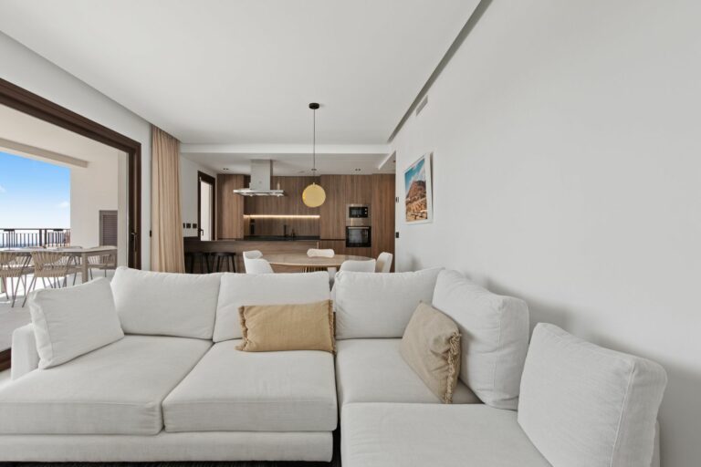 1944bf629588bb32684b73684383fd1d - 6