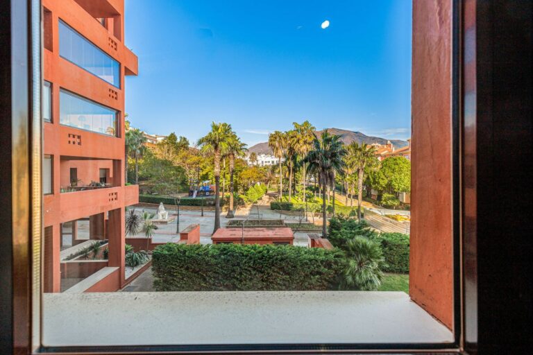 19a004bb0a298506b570bbddf0c692d5 - 6