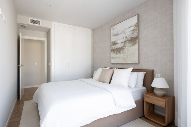 1ae30e343cf4bbd0f4f5eacecdea3907 - 12