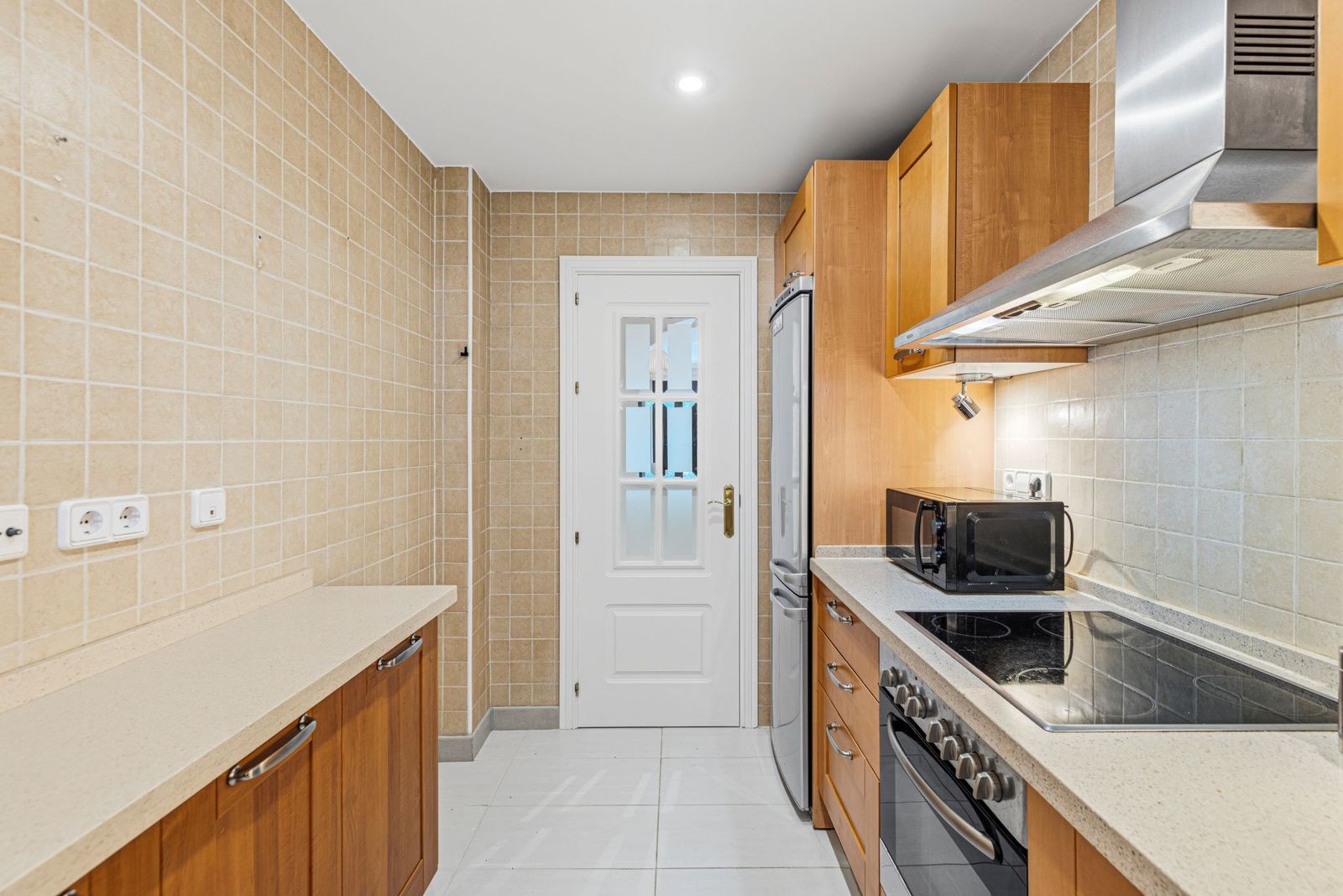 1bb25dbb17f3fc5a06ba092cfcd58e5e - 12