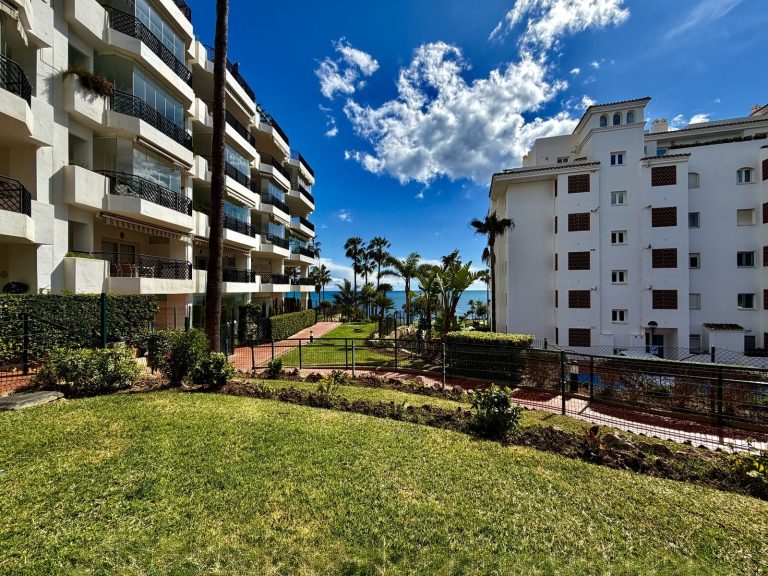 1c204a0d24dec7b674ec8d1deb158730 - 12