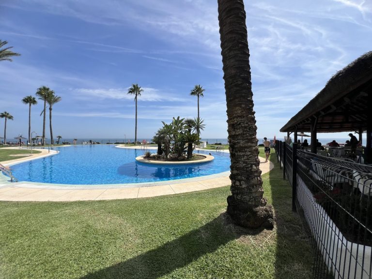 1c204a0d24dec7b674ec8d1deb158730 - 6