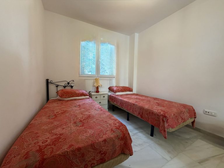 1c204a0d24dec7b674ec8d1deb158730 - 8