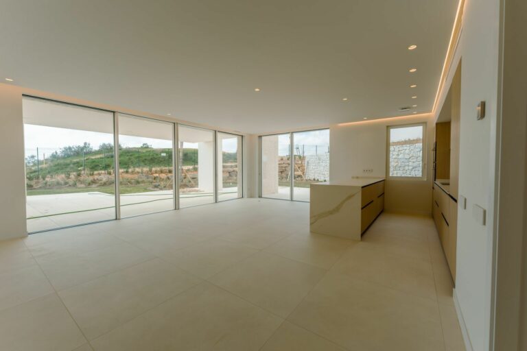 1c3edd44bbac77dee8e268bbcb0219c6 - 2