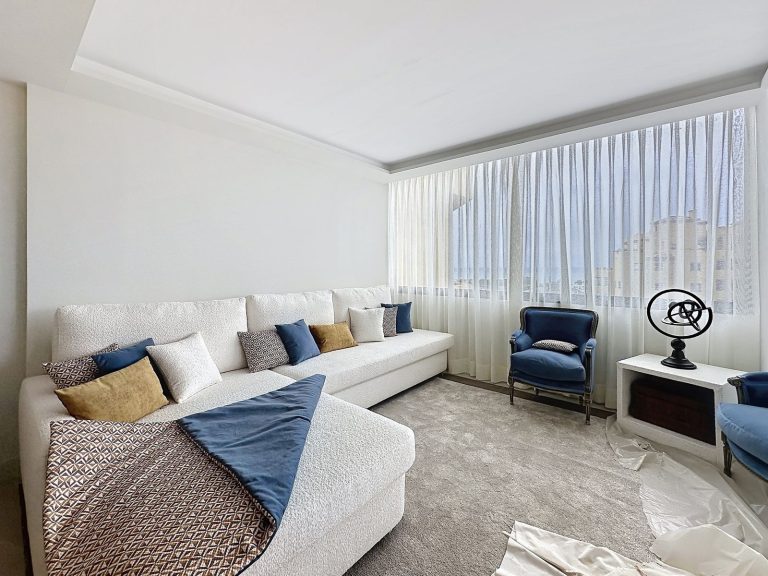 1cf1c6d09c8b9035ed0939776114fda2 - 12