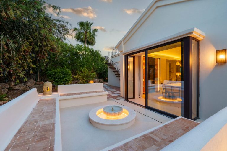 1d6ec1beecd2b731607b7781888ee4e4 - 8