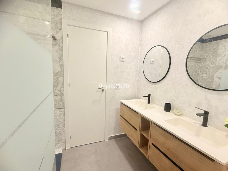 1efb9a29b360d7c0f823a2ecd2425ec0 - 16