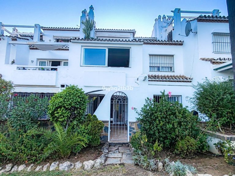 1efb9a29b360d7c0f823a2ecd2425ec0 - 2