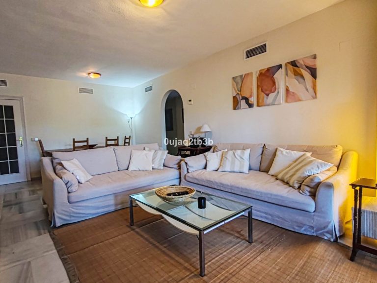 1efb9a29b360d7c0f823a2ecd2425ec0 - 3