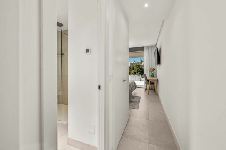 1f1e3571afff93c8ee899e781474e7f1 - 15