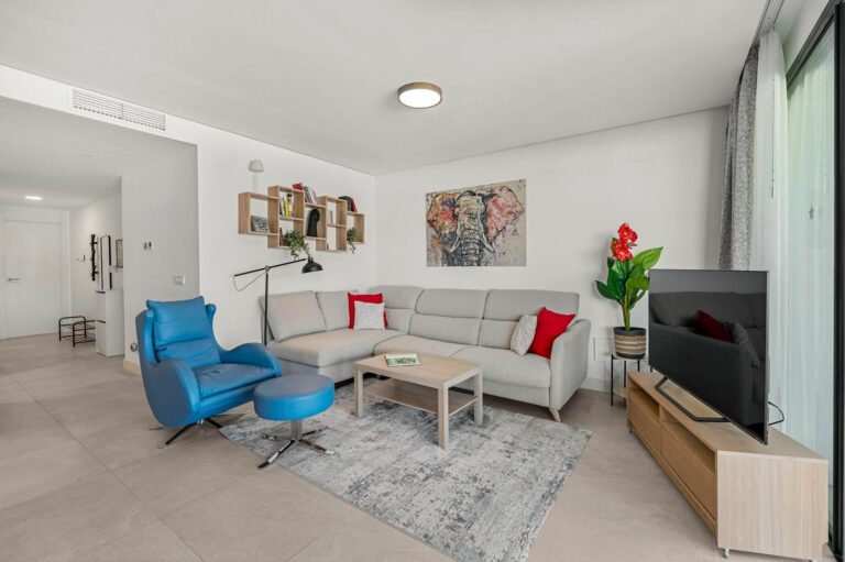 1f1e3571afff93c8ee899e781474e7f1 - 3