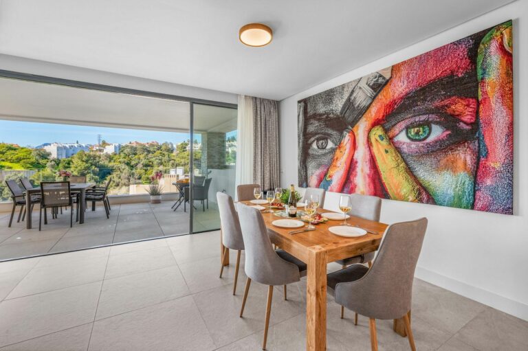 1f1e3571afff93c8ee899e781474e7f1 - 4