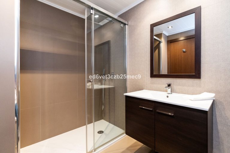 1f9c79e695eaf080bf9f23d0c96f6332 - 11