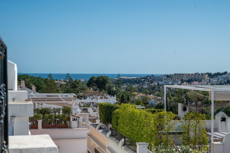 1fad02c1856c47a074b75896b50fdab9 - 2