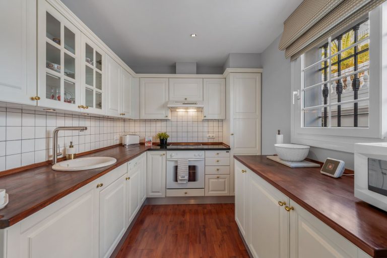 1fad02c1856c47a074b75896b50fdab9 - 6