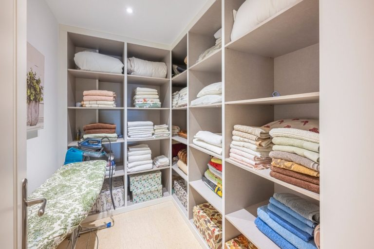 2036e53093560f2c4736ebf7ff07fe86 - 14