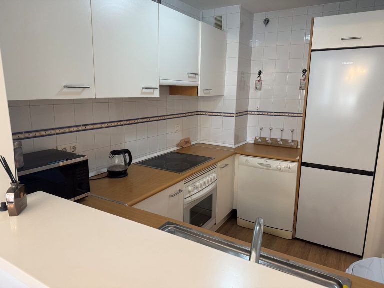 20a6d5179342c3dc9e2eb0412de15523 - 10