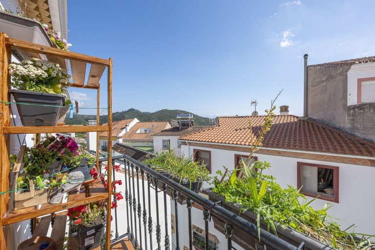 22326e4fc9529123cd06c7c1aef4ff71 - 5