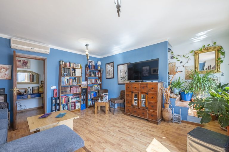 22326e4fc9529123cd06c7c1aef4ff71 - 9