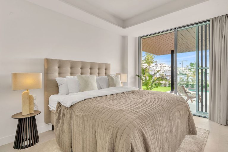 23162fdc15a6a0ebfff5ab40cb1bf641 - 11