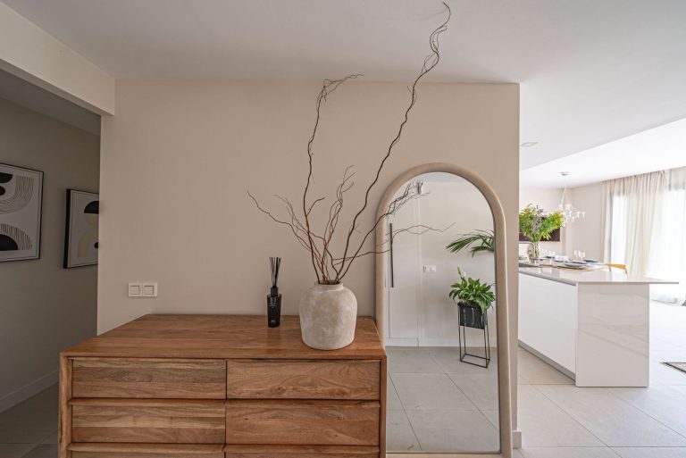 23a8716c15f0a22404b2b646a331744d - 6