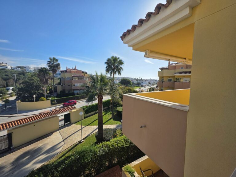 24327276daa601225263e9989a5692f0 - 15