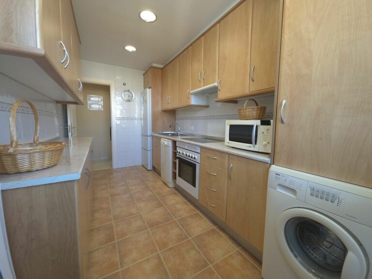 24327276daa601225263e9989a5692f0 - 3