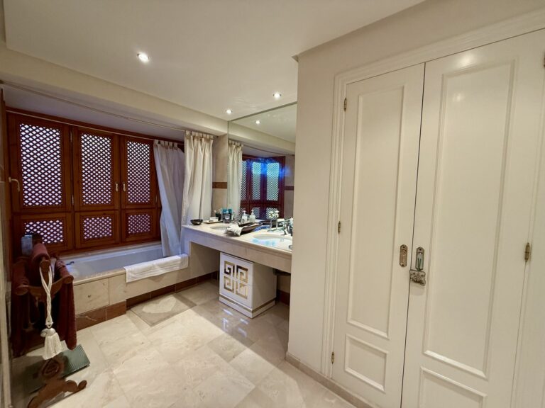 244182d46be7701afc075e76a0d893c6 - 11