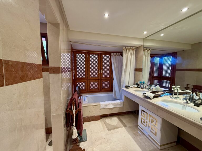 244182d46be7701afc075e76a0d893c6 - 12