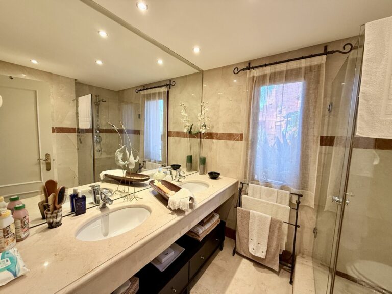 244182d46be7701afc075e76a0d893c6 - 14