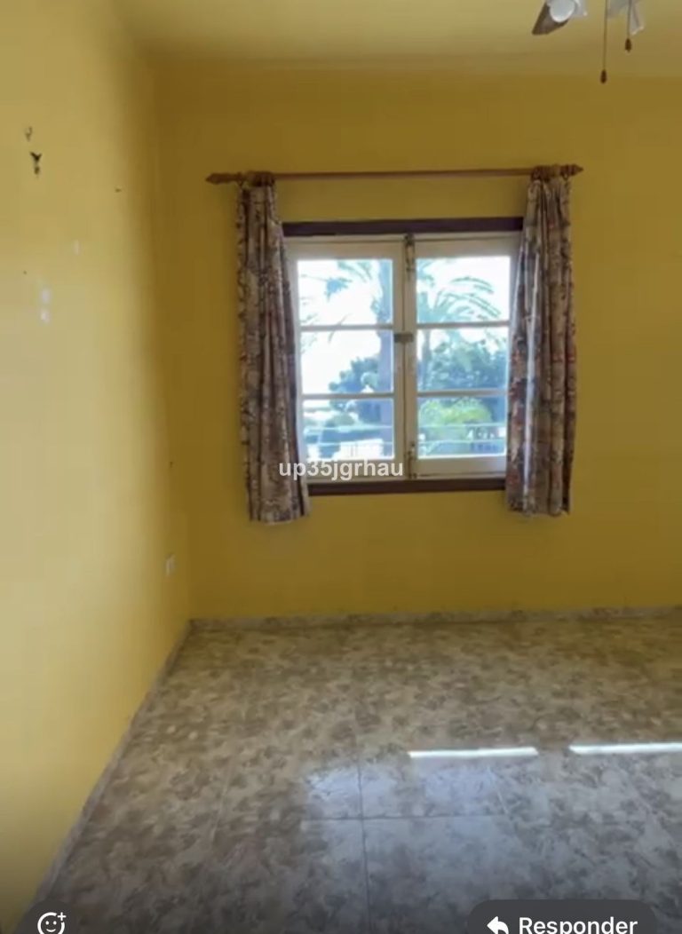 25e23157a7d063782e5f9d6b50759d00 - 12