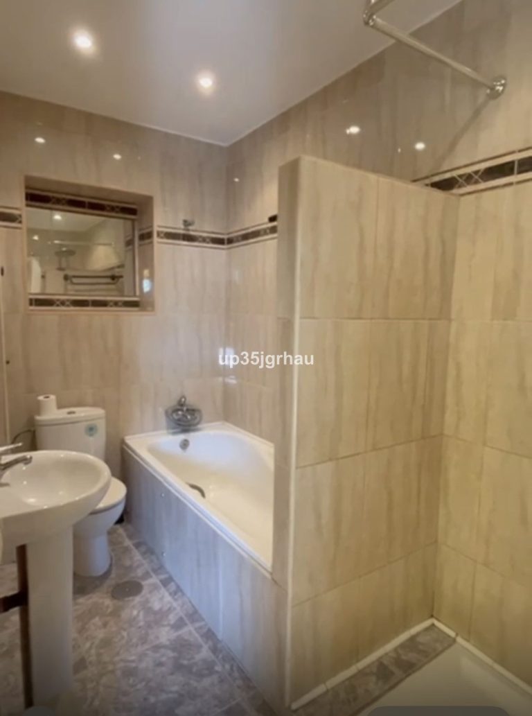 25e23157a7d063782e5f9d6b50759d00 - 3