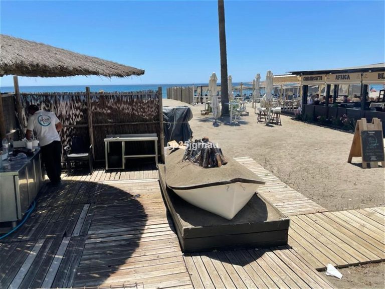 25e23157a7d063782e5f9d6b50759d00 - 9