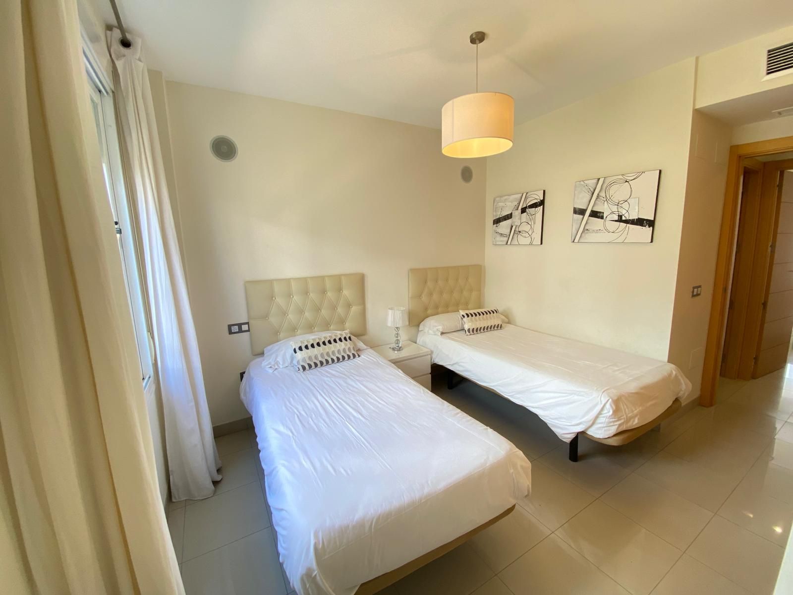 263905d2869e17ba34eb3455460bb3b3 - 14