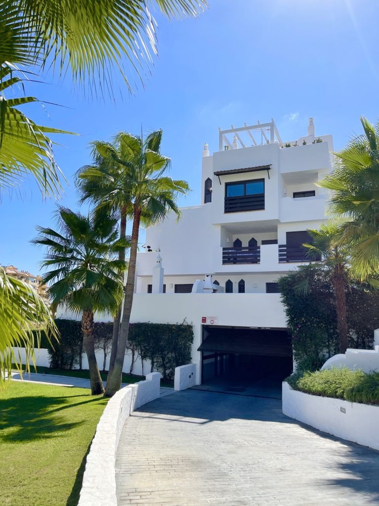 265a20a760feb7c6fe7d16d30be656f9 - 11