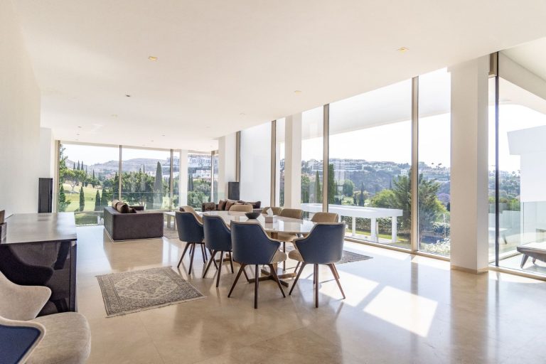 2686e949663e3cb2718d21e43de8396a - 6