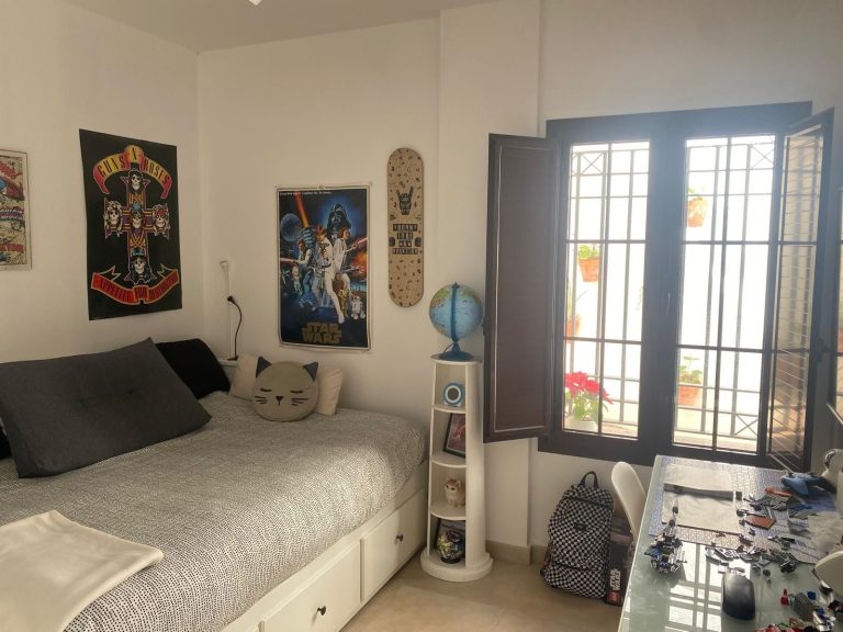 26cbc9df1e5a83990b05679013eaa795 - 12