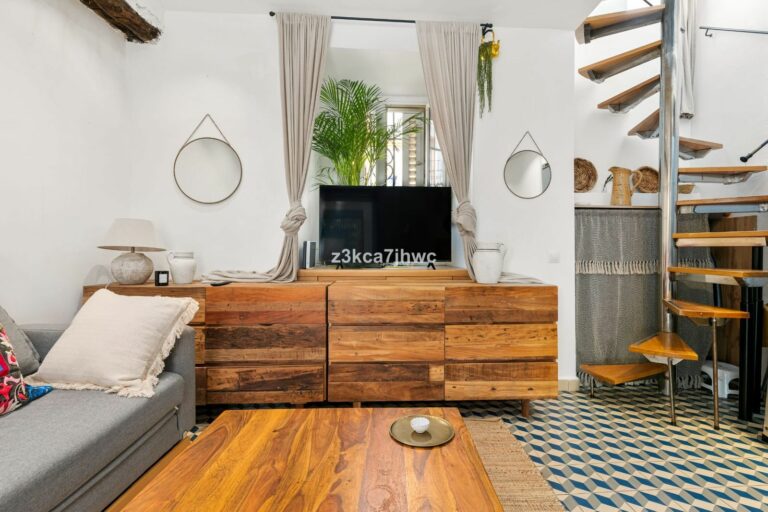 270a8d3cb449bbf8f6cd9b7ea5dfdc34 - 2