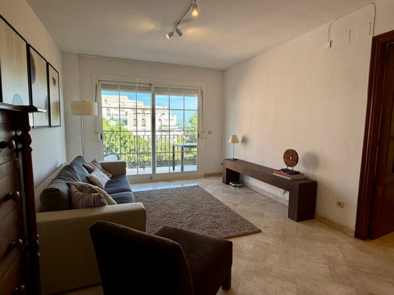 271bf7987540a770d5fd051739efd601 - 5