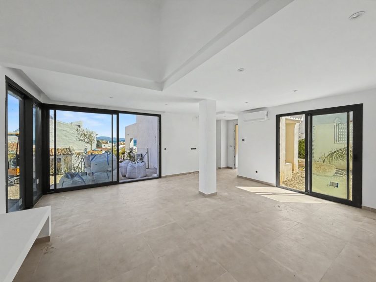 27d09101b6b567db96eca0d4e69cf331 - 1