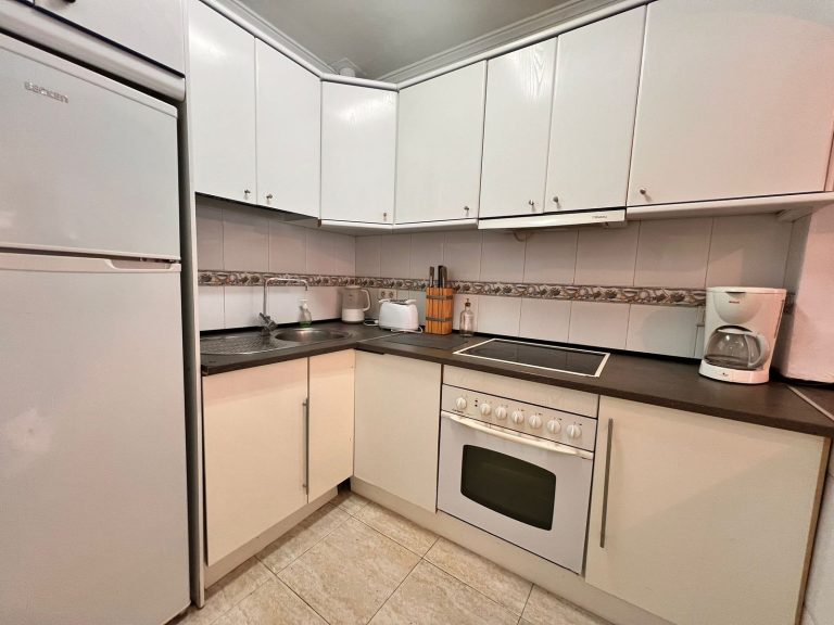 283ef3ed7282e705f7f8896c15affb1d - 3