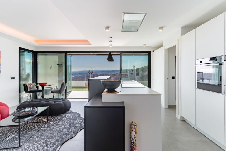 298a984e53887eaf34b6647e39622c9e - 1